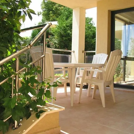 Aparthotel Byala